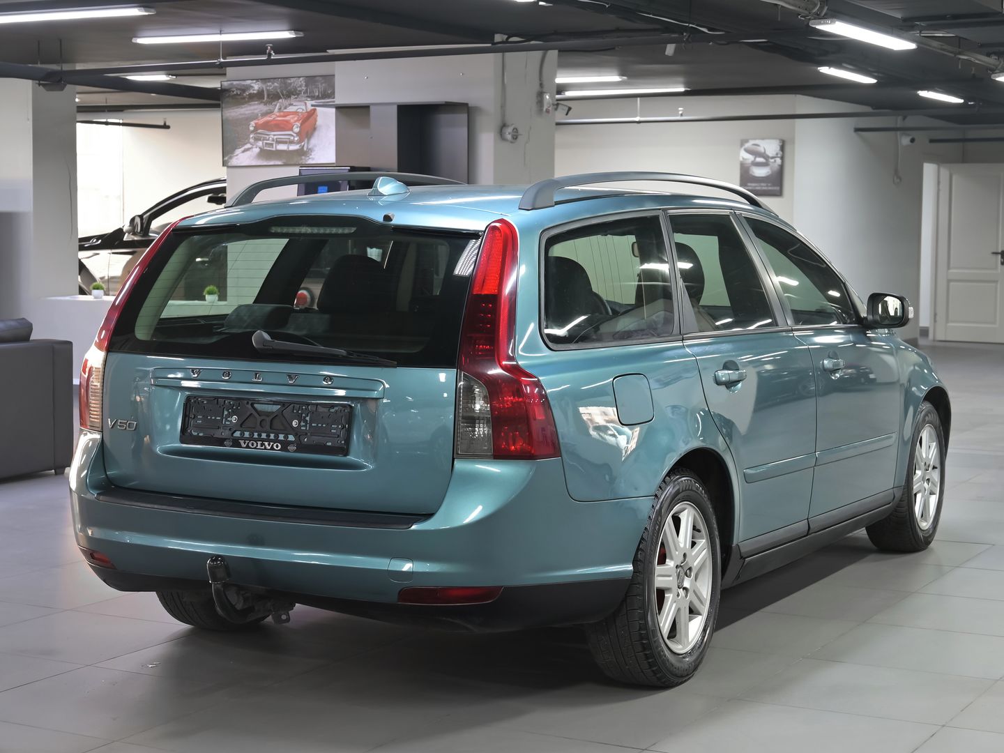 Volvo V50