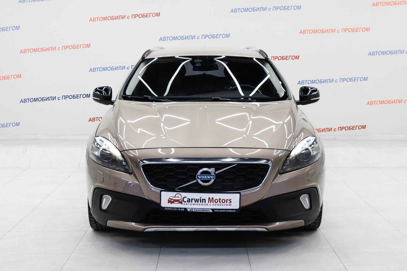 Volvo V40