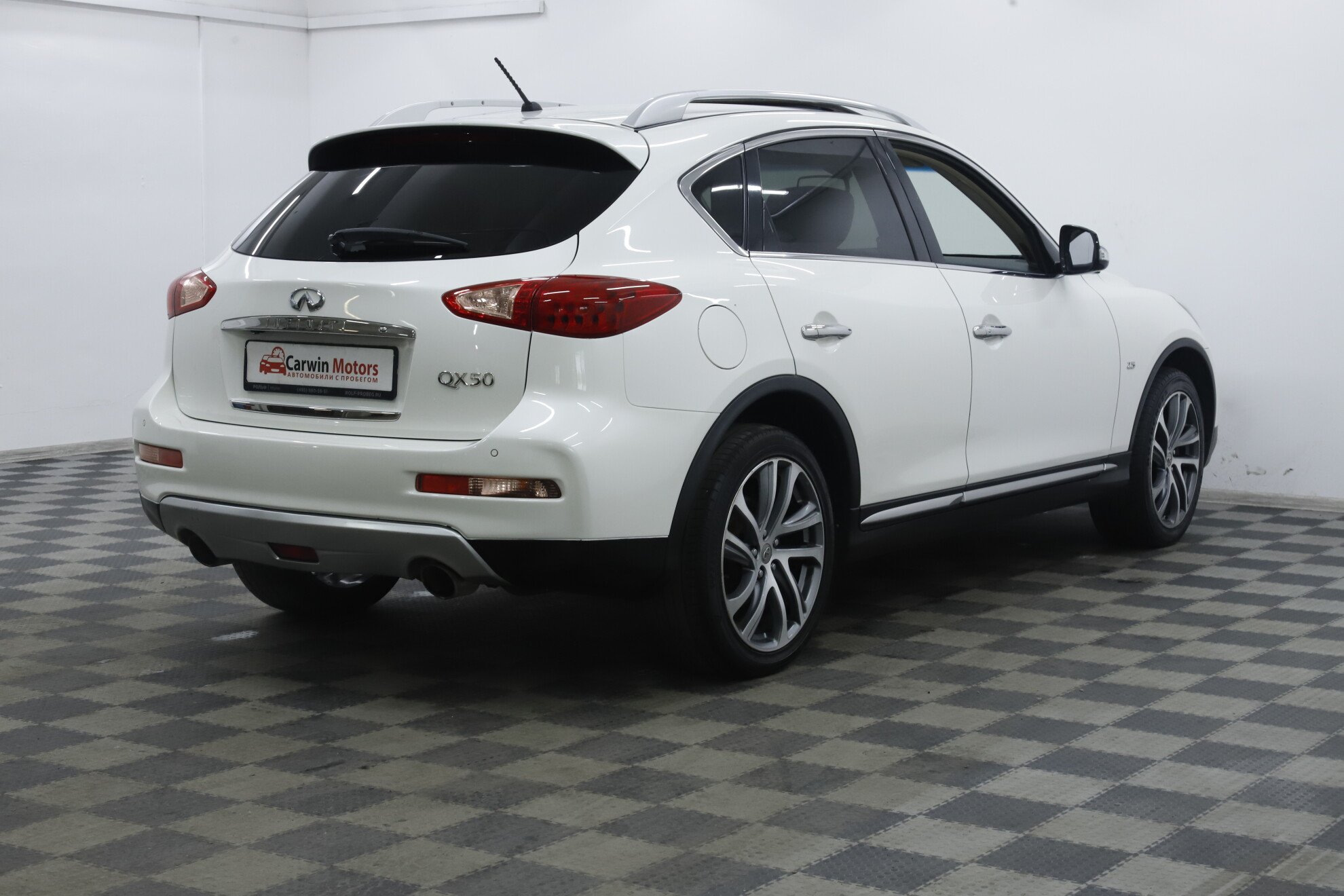 Infiniti QX50